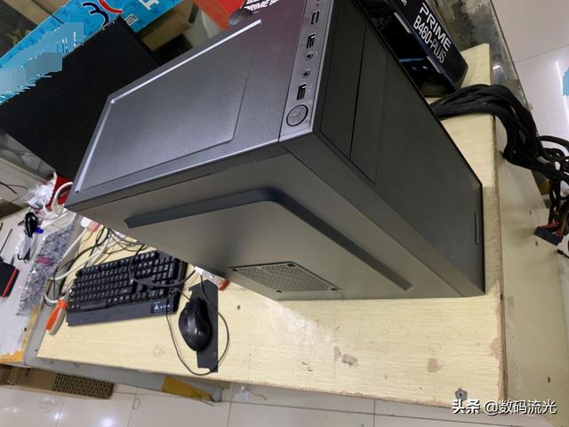�Կ����ڱ����ڣ��������˶���������װ���Եģ���ɱ𱻺�����