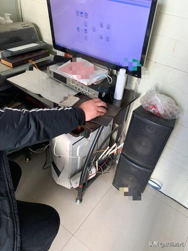 ��ӡ��ͻȻ���ܴ�ӡ�ˣ���һ�����޺ã��ϰ岻�븶Ǯ��̫����