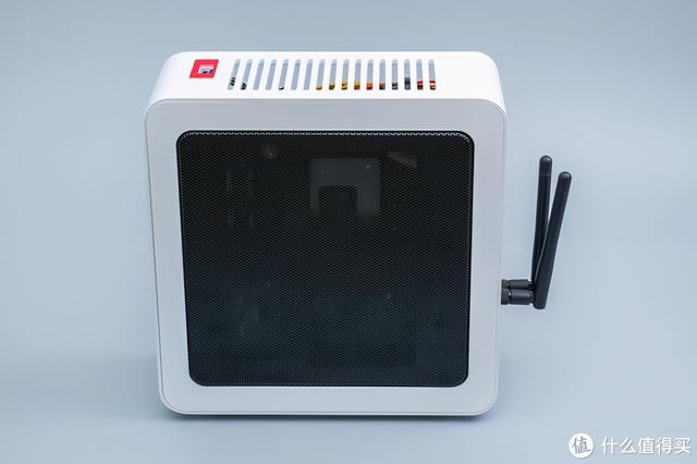 �ְ��ֽ�����װһ̨Ư����ITX������I3-9100T�������