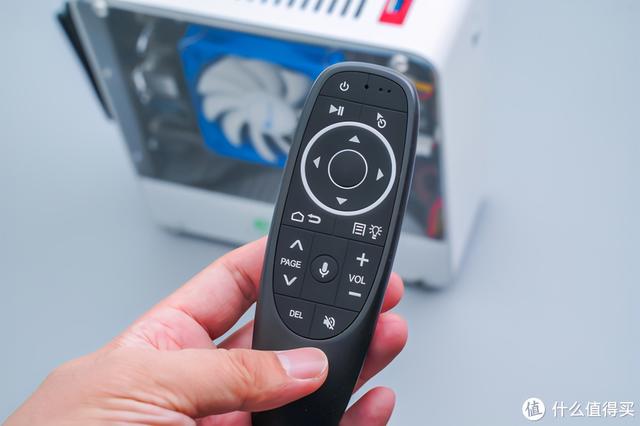 �ְ��ֽ�����װһ̨Ư����ITX������I3-9100T�������